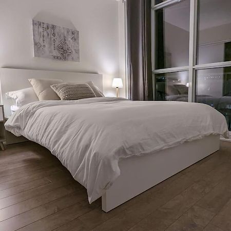 Lovely 2 Bed Condo In Downtown Toronto Esterno foto