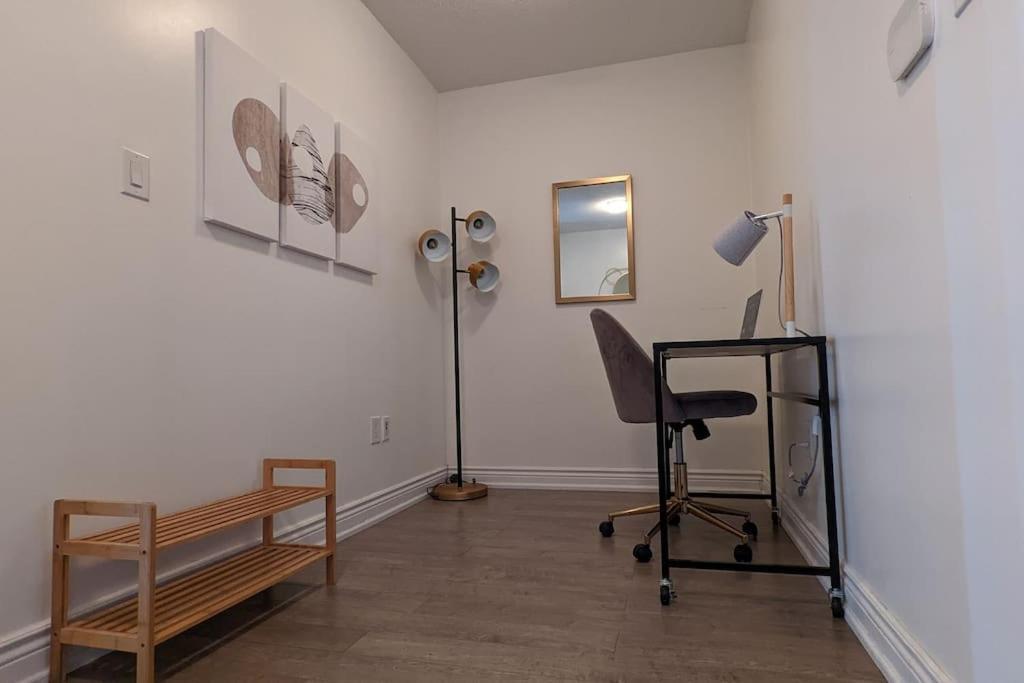 Lovely 2 Bed Condo In Downtown Toronto Esterno foto